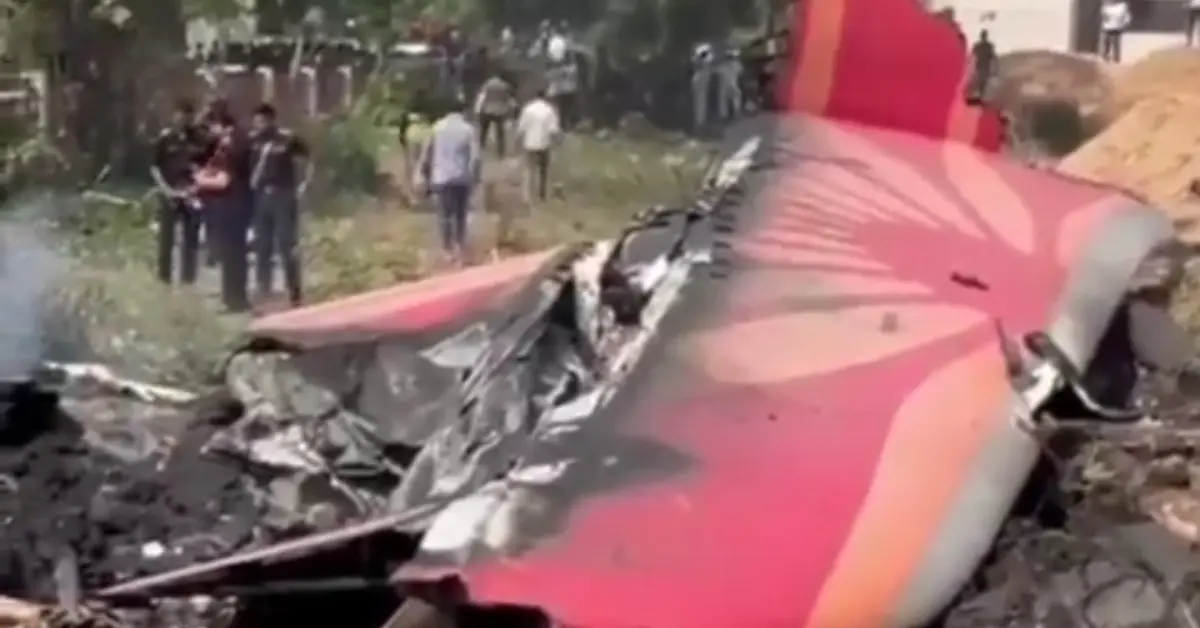 Boeing 787-8 Crashes in Ahmedabad: A Heart-Wrenching Tragedy Unfolds