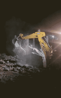 अयोध्या में जोरदार धमाके से घर जमींदोज: पिता-3 बच्चों समेत 5 की मौत, अवैध पटाखा फैक्ट्री का शक!" 