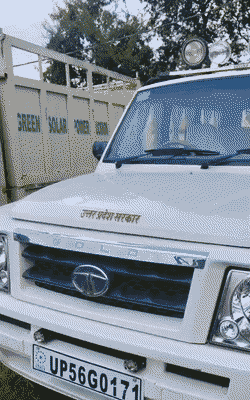 गोरखपुर में दर्दनाक हादसा: DDO की तेज रफ्तार गाड़ी से कुचलकर 2 साल की मासूम की मौत, ड्राइवर फरार- मां का रो-रोकर बुरा हाल