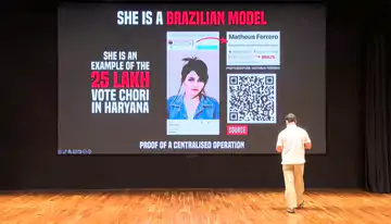 बिहार चुनाव से ठीक पहले राहुल गांधी का बड़ा आरोप: वोटर लिस्ट में 'ऑपरेशन चोरी', हरियाणा जैसी धांधली का दावा