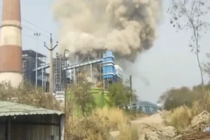 छत्तीसगढ़ वेदांता पावर प्लांट हादसा: सक्ती में बॉयलर ब्लास्ट से अब तक 17 मौतें, 36 झुलसे; मृतकों के परिवार को मिलेगी 35 लाख की सहायता और नौकरी